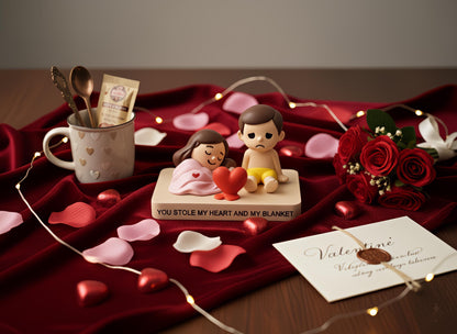Schattig Bed Beeldje voor Koppels, Samen Slapen Onder één Deken, Grappig Liefdescadeau