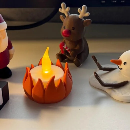 Klantfoto van Franziska: het brandende LED-kampvuur met Rudolph op het bureau